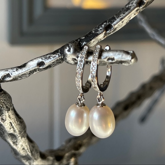 925S Sterling Silver White Cultured Freshwater Pearl Dangle Drop Earrings - Picture 5 of 12